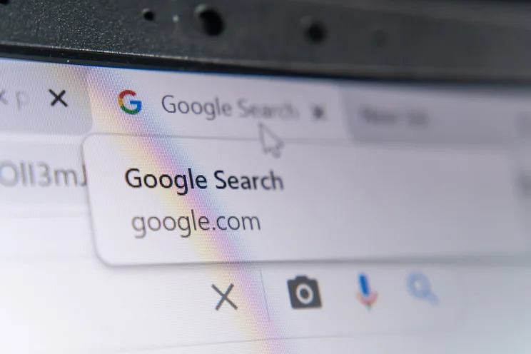 Mouse hovering over Google search tab in a browser