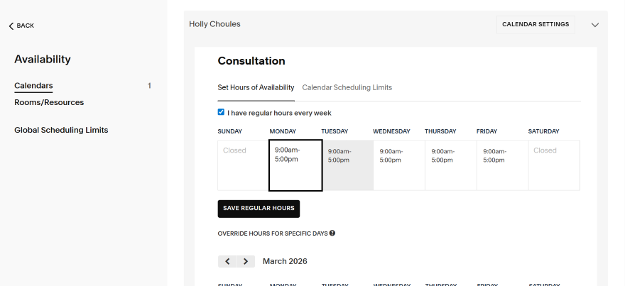 Calendar settings for Holly Choules, showing availability for consultations from 9:00 AM to 5:00 PM, Monday to Friday.